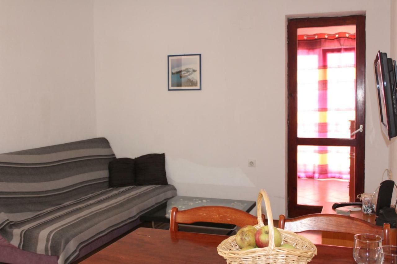 Sonja Apartment Pisak Exterior photo